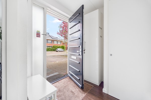 Medium property photo - Molenpolderstraat 35, 2493 VB Den Haag